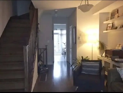 Modern Townhouse for Rent at Warden/Danforth