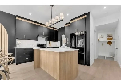 Built Dream Home , 3 Bedroom 2.5 Bathroom