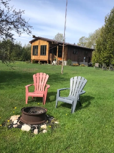 4 season, 2 level cottage