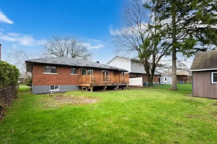 Hamilton Mountain House For Sale