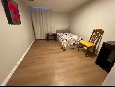 Private room for rent in Oshawa