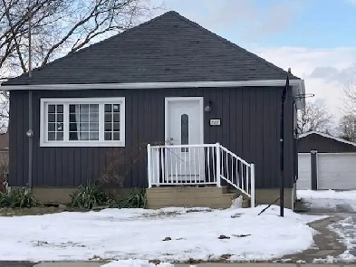 Large one bedroom apartment for rent on the mountain in Hamilton