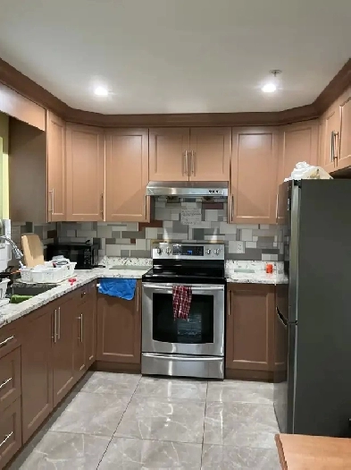 ROOM SHARE AVAILABLE JUNE 1st