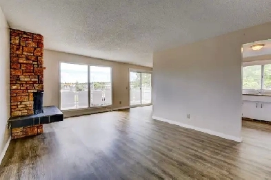 Main Floor Legal Unit for Rent 2 Bed 1 Bath $1400