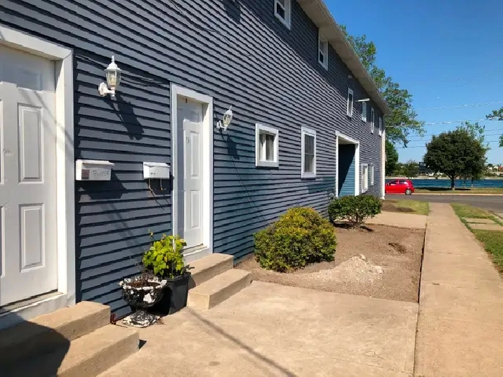 Niagara Boulevard - 2 Bedroom Apartment For Rent