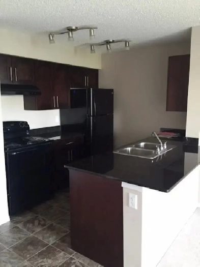 2 Bed   Den, 2 Bath Apartment in Rutherford (SW)