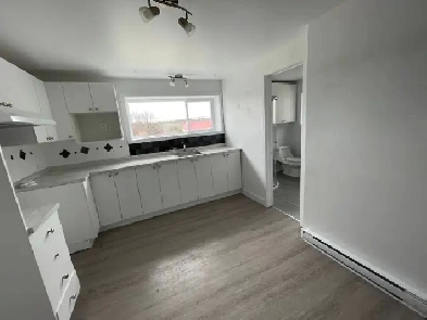 Lanaudière, 3 1/2 avec garage, libre maintenant