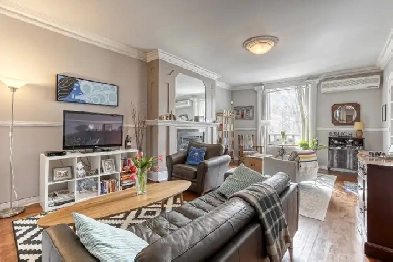 Wow! Superbe 2 1 cac et terrasse privée!