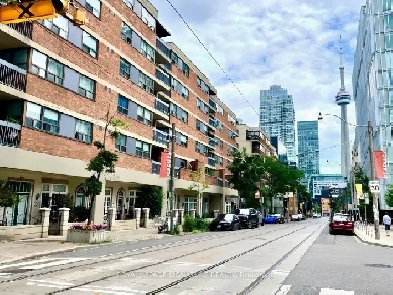 Fully Furnished 1 Bed, 1 Bath Condo For Long Term Lease