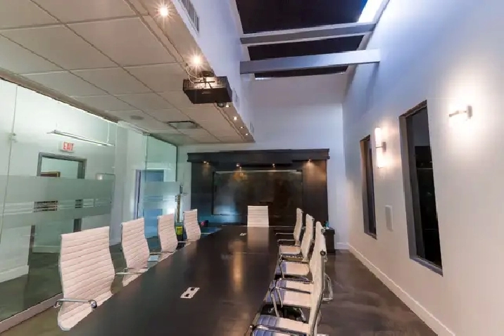 Modern Office Space for Lease - Sunalta - West End Downtown