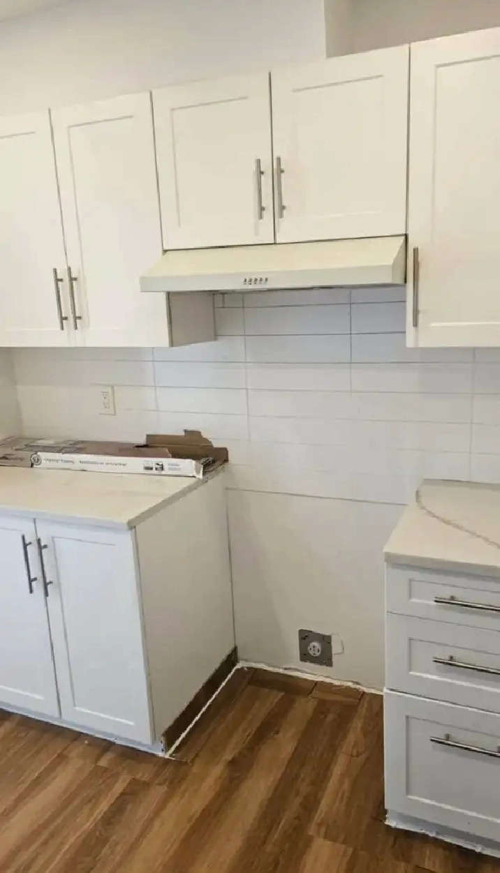 Magnifique logement moderne 4 1/2 à Laval – Disponible