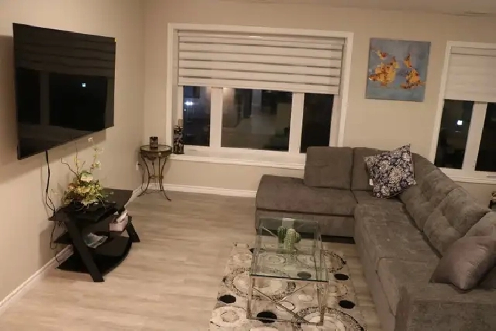 1 Bedroom Left in Female Group Accommodation Near U of Guelph