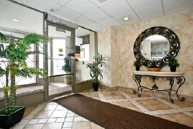 Spacious 1 bedroom apartment in a prestigious building