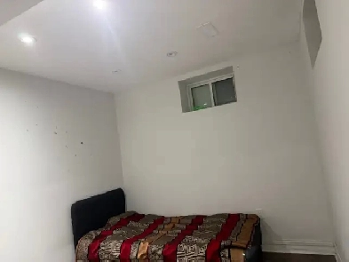 Room for rent from July 1st 2026 close 3main subway station