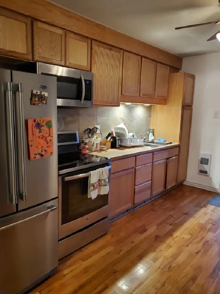 APARTEMENT UN GRAND 5½