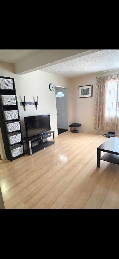 Room for rent in Hinton Alberta
