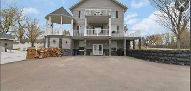 Lacombe beautiful Walkout suites incl utilities for rent $1300