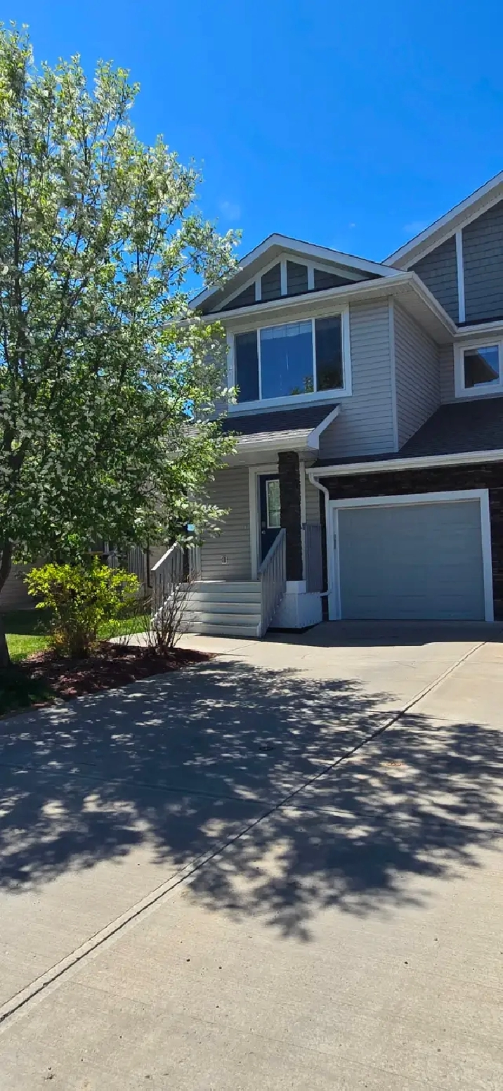 3 Bed | 2.5 Bath | Duplex — $2,250/month   Utilities. DD = $2250
