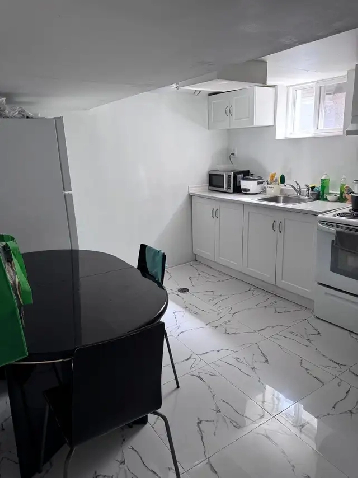 Room Rent (Big)-St. Clair & Brimley-Scarborough