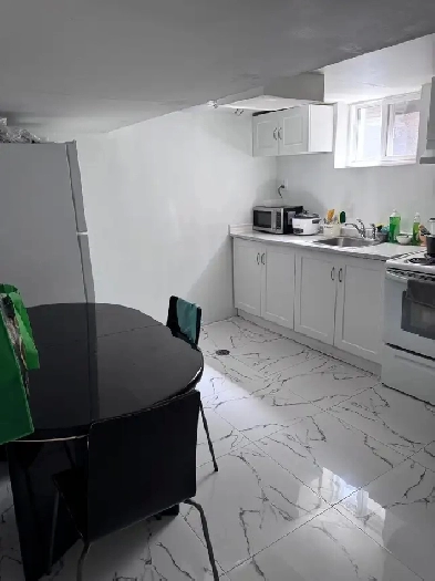 Room Rent (Big)-St. Clair & Brimley-Scarborough