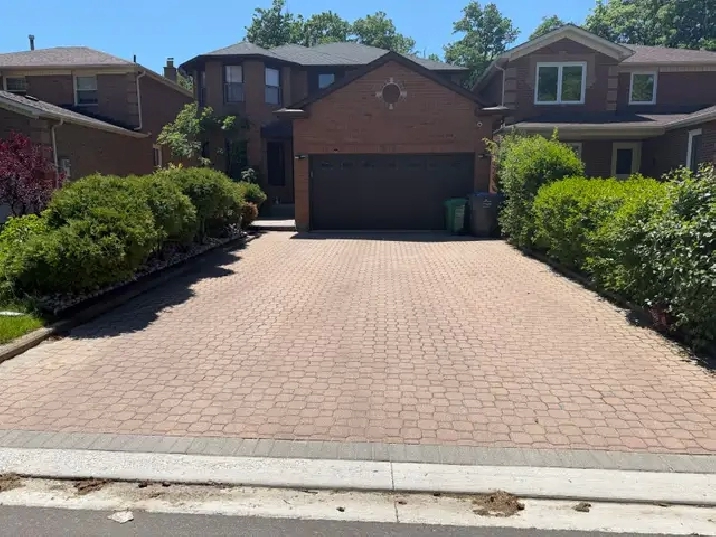 Car Parking spot for Rent in Mississauga