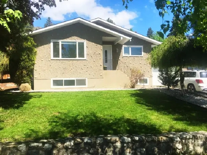 Two-bedroom upper-level home for rent in desirable Old Glenmore