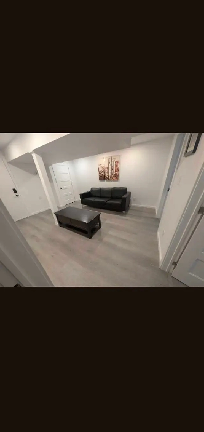 All Inclusive Furnished Rooms for Rent in Beautiful Brentwood