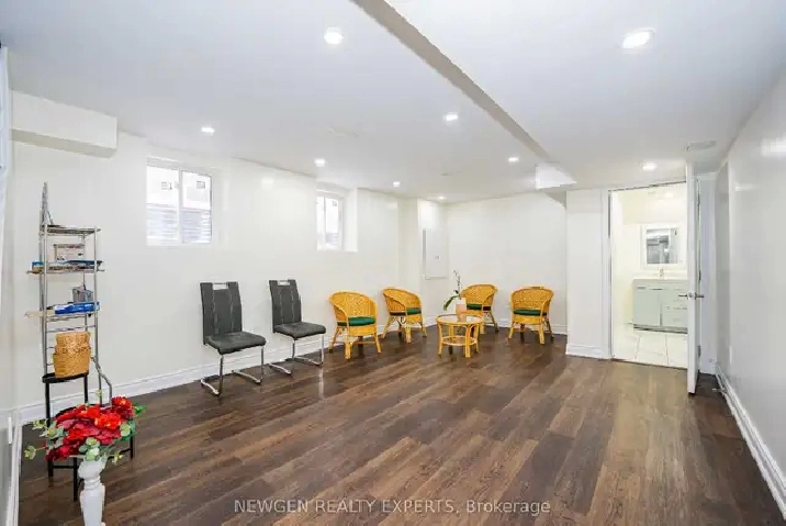 2 Bedroom Basement Apartment for Rent – Separate Entrance
