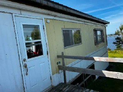 1974 Mobile for sale - Must be moved