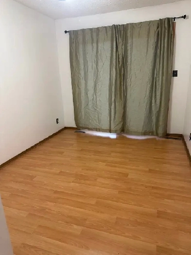 House For Rent in Millwoods