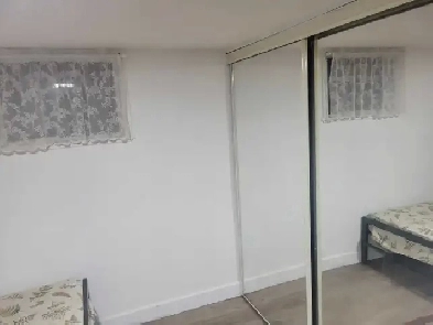 ROOM FOR RENT (Private)
