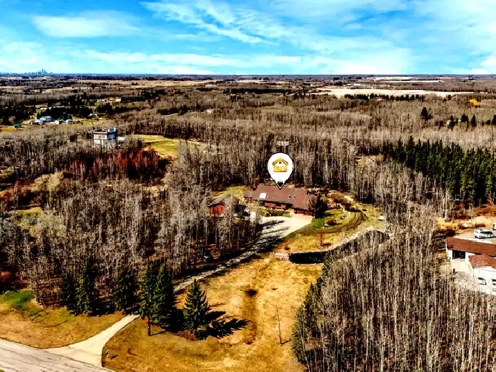 3.21 Acres w/ 37x31 shop with 12ft ceiling. `10 mins from YEG