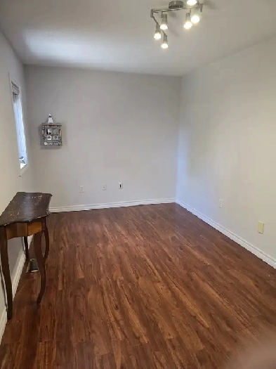 Room for rent for 1-2 people in Etobicoke for $1200   Utilities