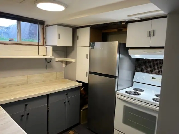 2 Bedroom Basement, All utility included