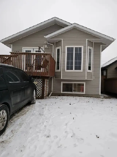 4 Bedroom House in Peace River