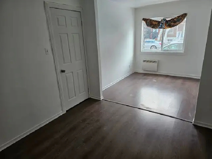 5 1/2 Apartment For Rent