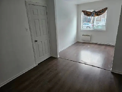 5 1/2 Apartment For Rent