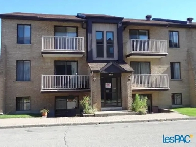 Logement  appartement Vimont Laval 4 1/2