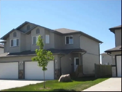 3 Bed 2.5 Bath Duplex / Double Garage / Westpointe Avail July 2!