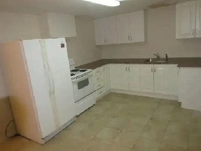 Large Beautiful Basement Apartment for Rent!