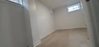 Room Available @ Ellesmere and McCowan Rd in Scarborough