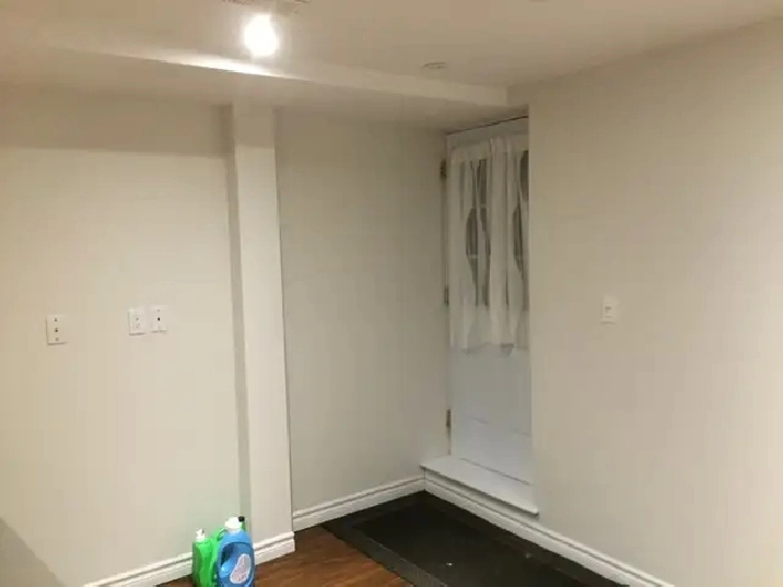 Basement apartment in Heartland area