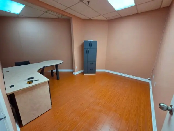 BIG Private Office ROOM Space for Rent HOT Location TMI Inc