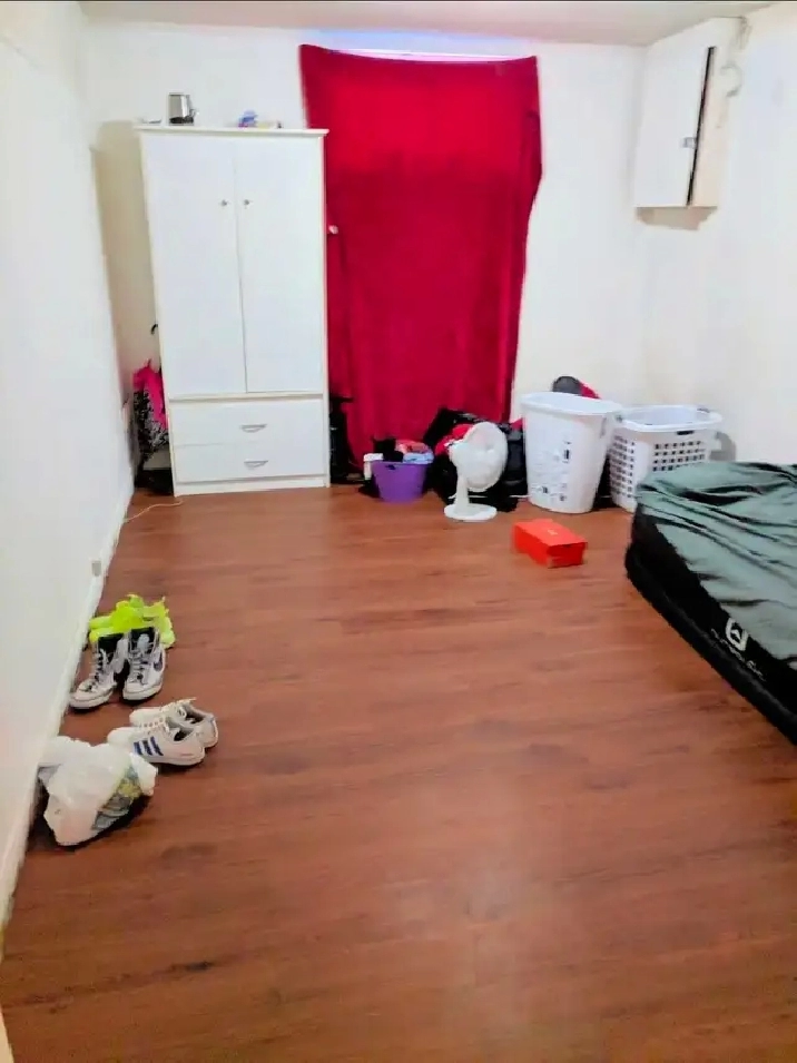 1 bedroom Room near westdale mall at Dundas & Forest wood