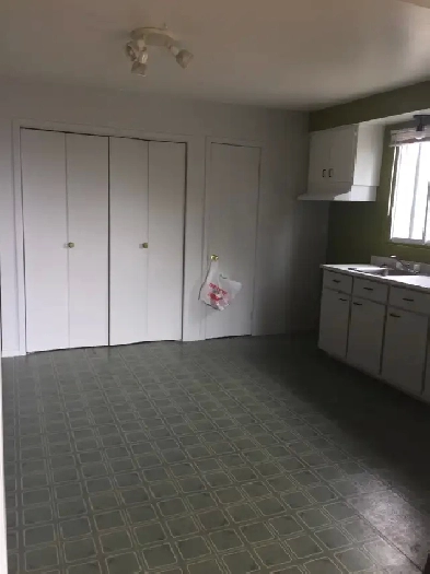 Contrecoeur, 4 1\2 à louer 1er juillet 850$ 514-924-7063