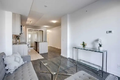 2 Bedrm Condo at Yonge and 16th Ave Richmond Hill