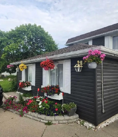 FURNISHED ROOM FOR RENT