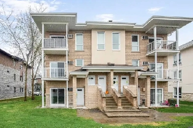 Superbe Condo 2 Chambres à Louer – 82 rue Britannia, Aylmer