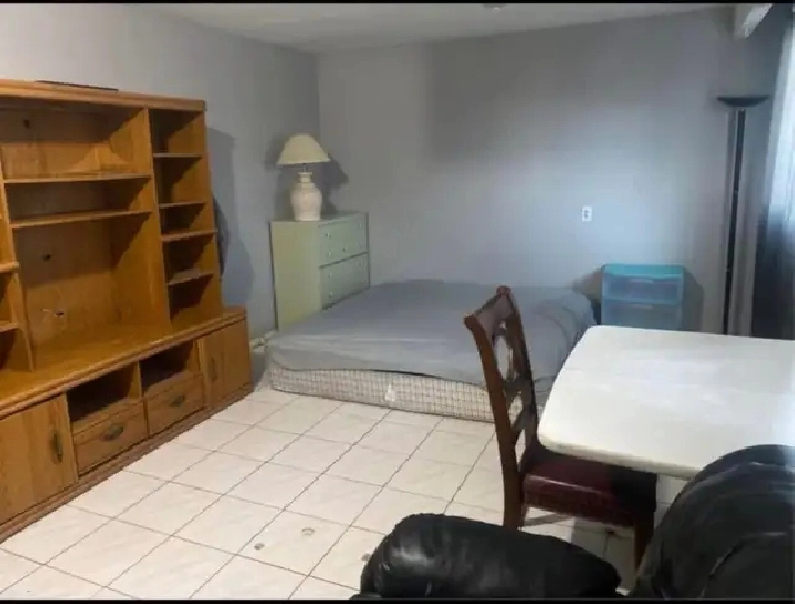 Room Available Near Sheridan