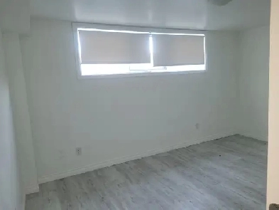 Bedroom for rent (July 1st)